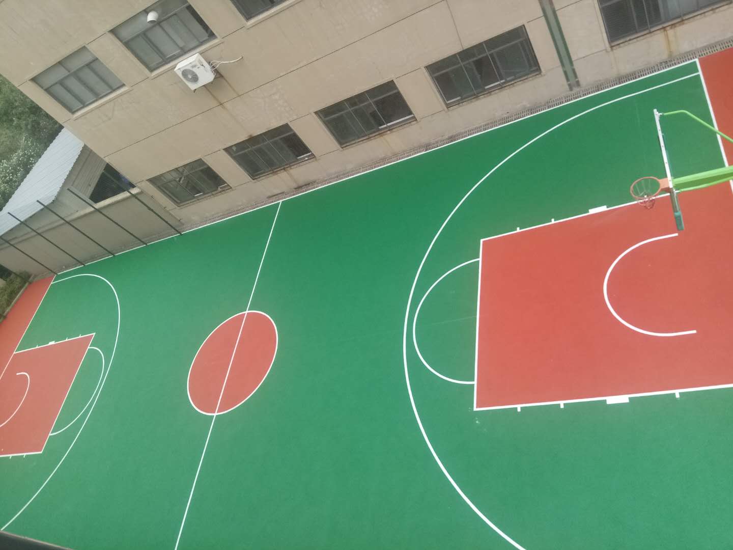 杭州兴源科技有限公司篮球场完工